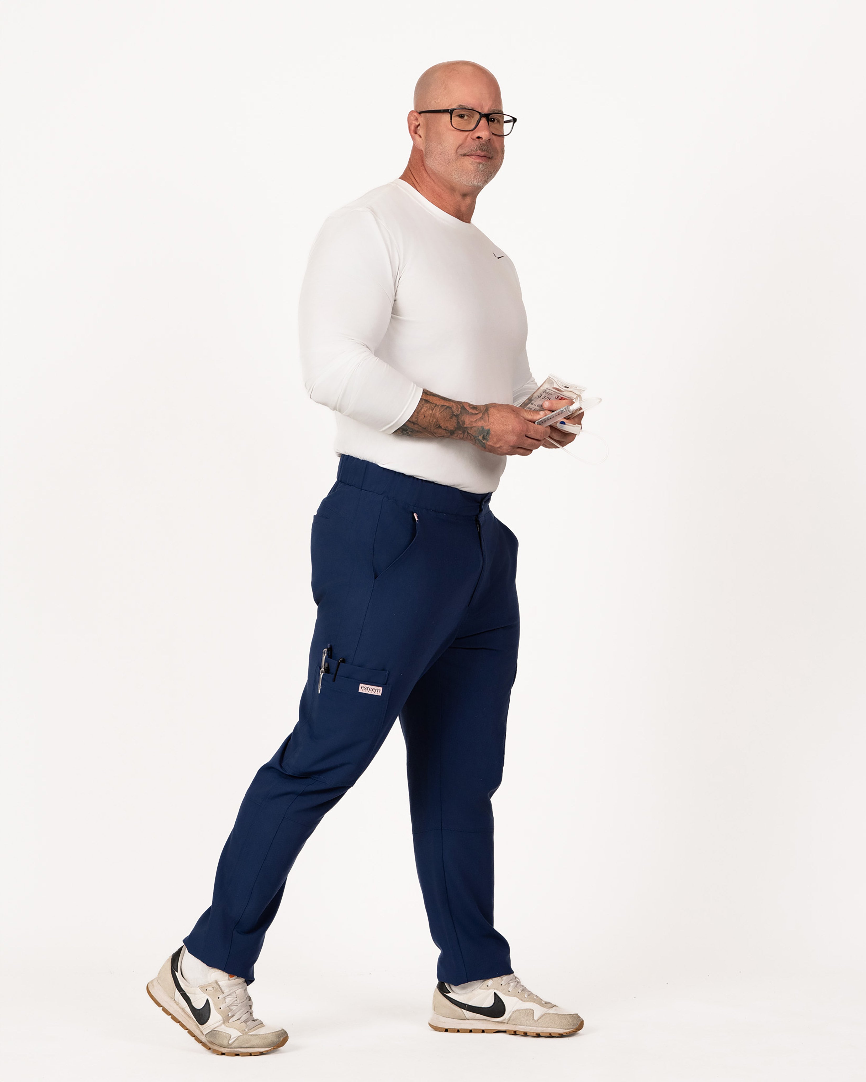 Men's straight legs Scrub Pant - Navy.